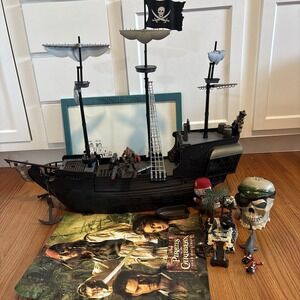 Pirates of the Caribbean‎ Ultimate Black Pearl Playset Zizzle 2006 ,Poster, Mega